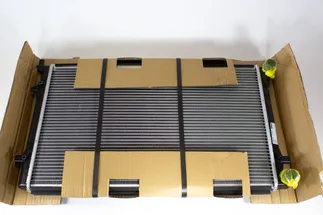 Behr Radiator - 1K0121251CJ